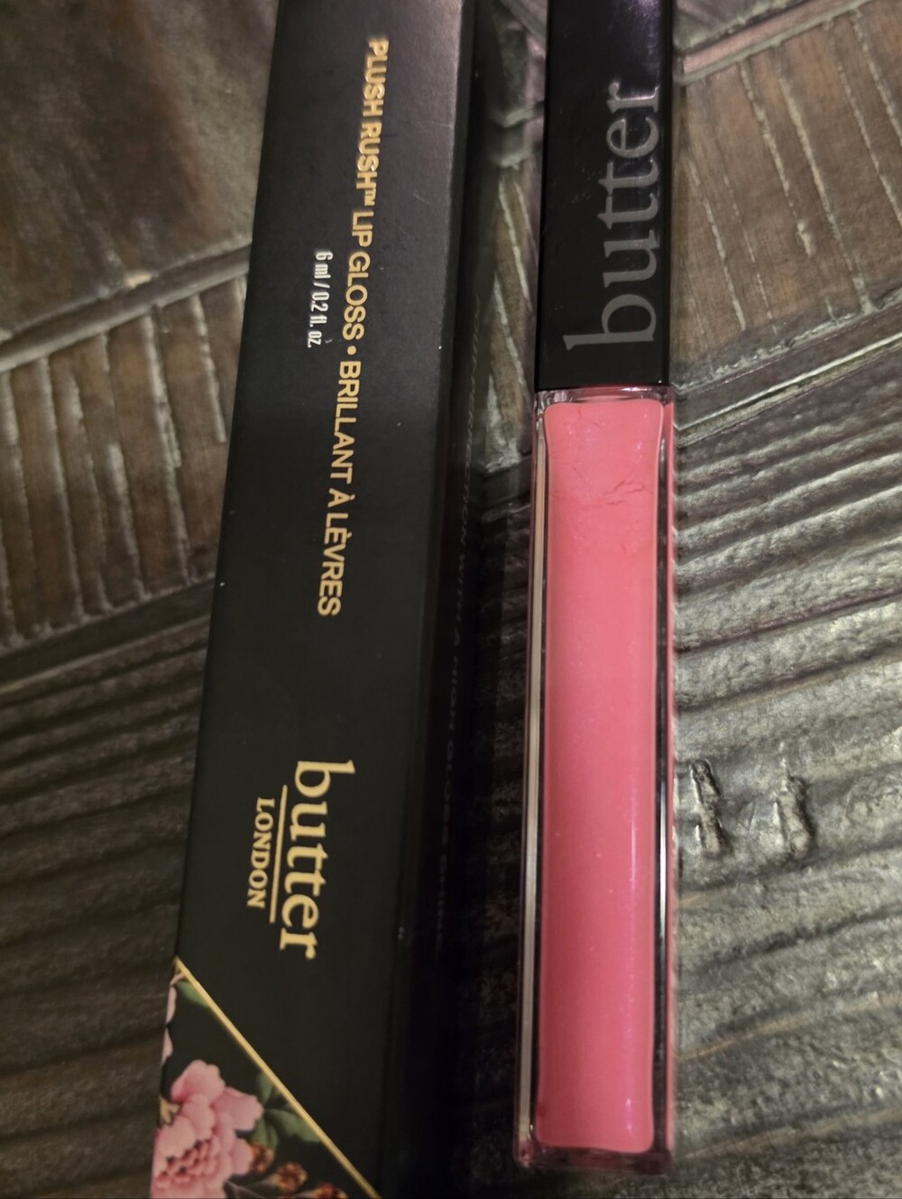 butter LONDON Plush Rush Lip Gloss in Flash Mob (NIB)
